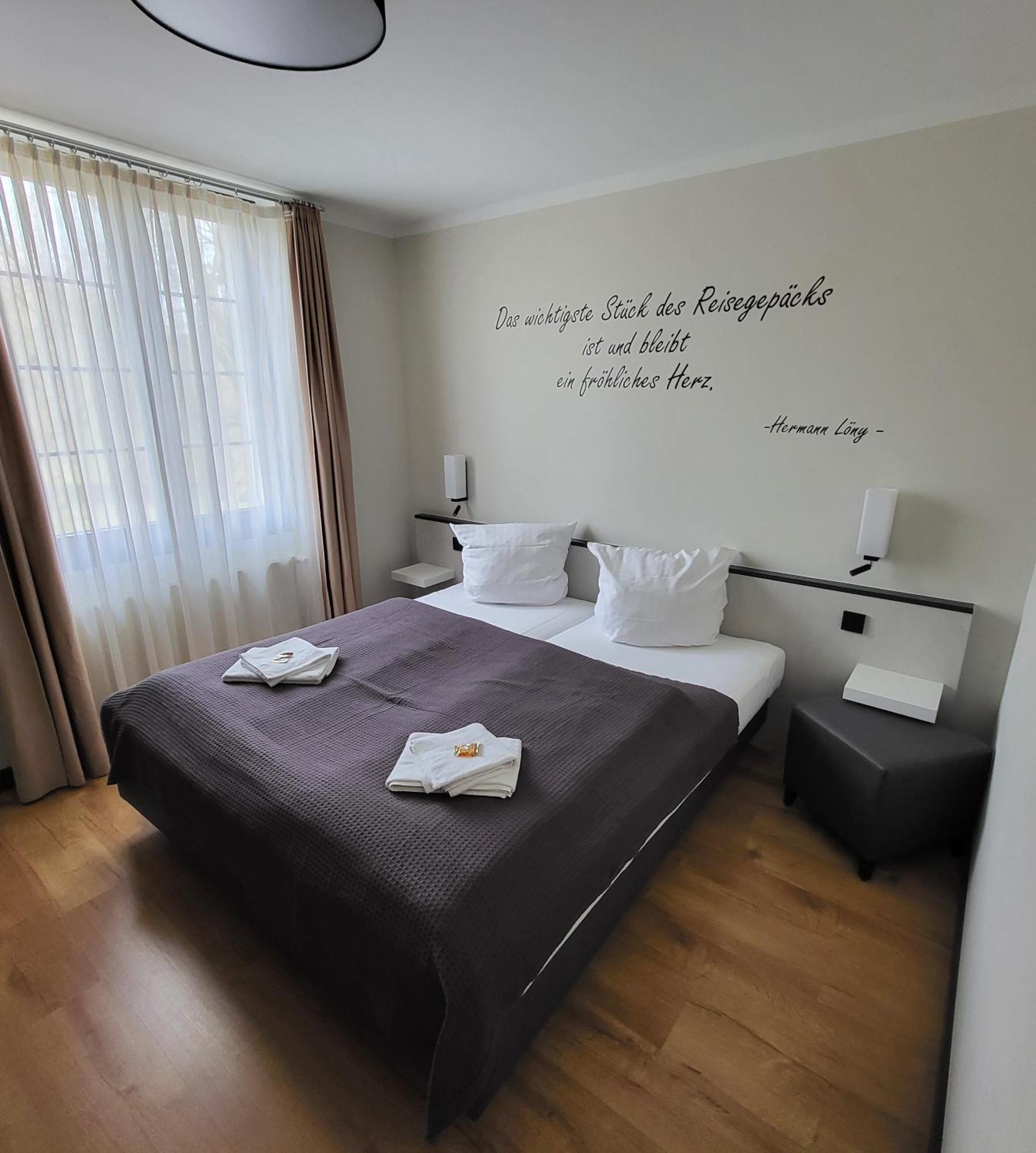 Land-Gut-Hotel- Weisser Schwan Zossen Zewnętrze zdjęcie