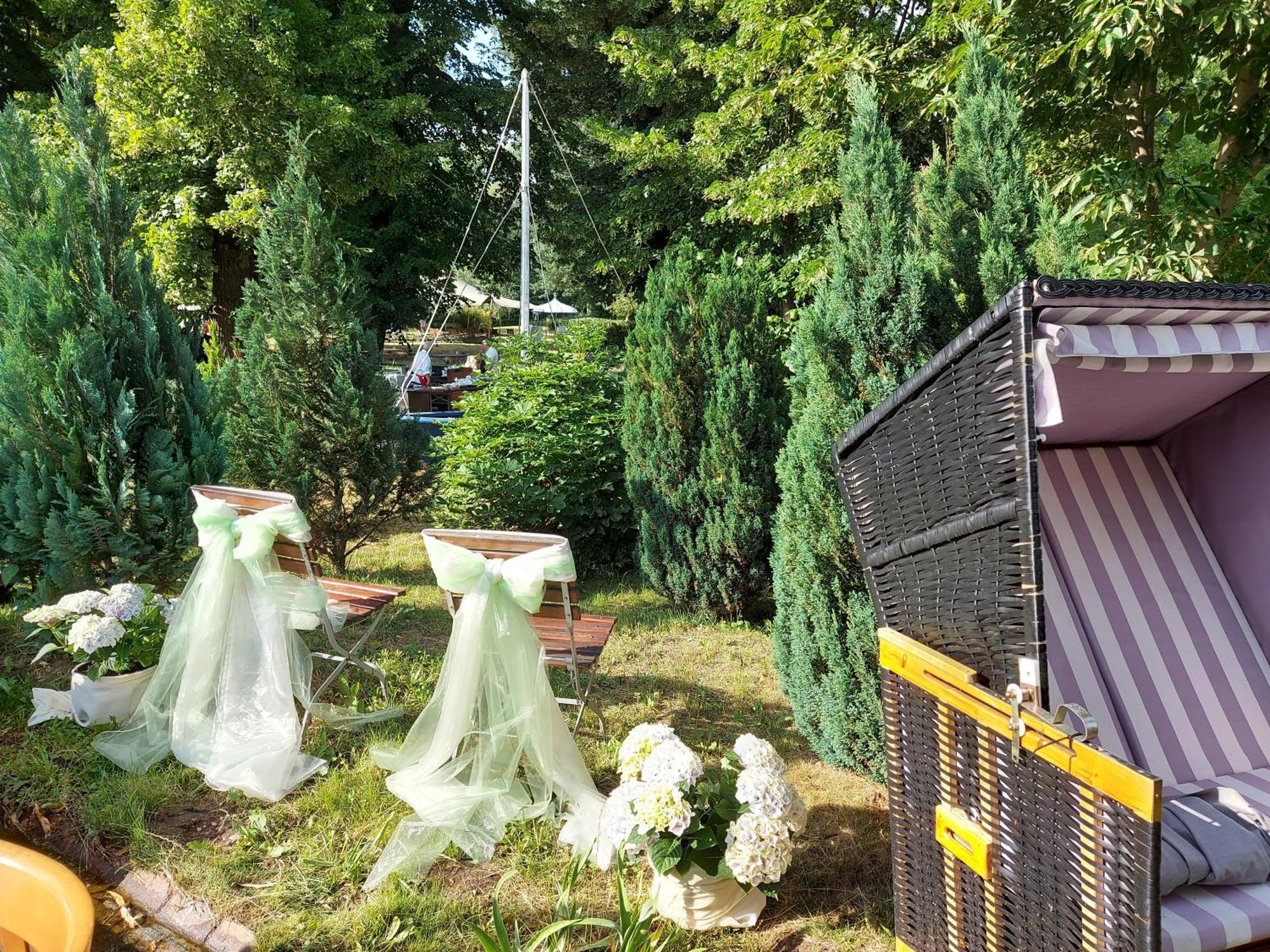 Land-Gut-Hotel- Weisser Schwan Zossen Zewnętrze zdjęcie